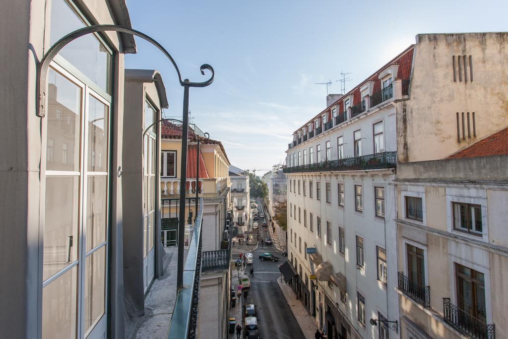 White Tiles In City Center Lisboa Exterior foto